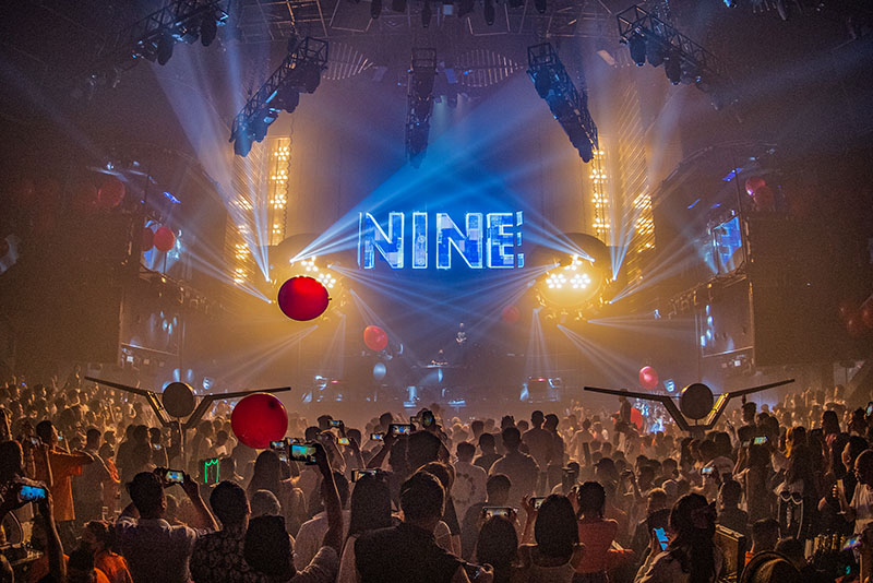 成都CLUB DNA酒吧 | 亚洲旗舰店 xFUNKTION-ONE(图1)