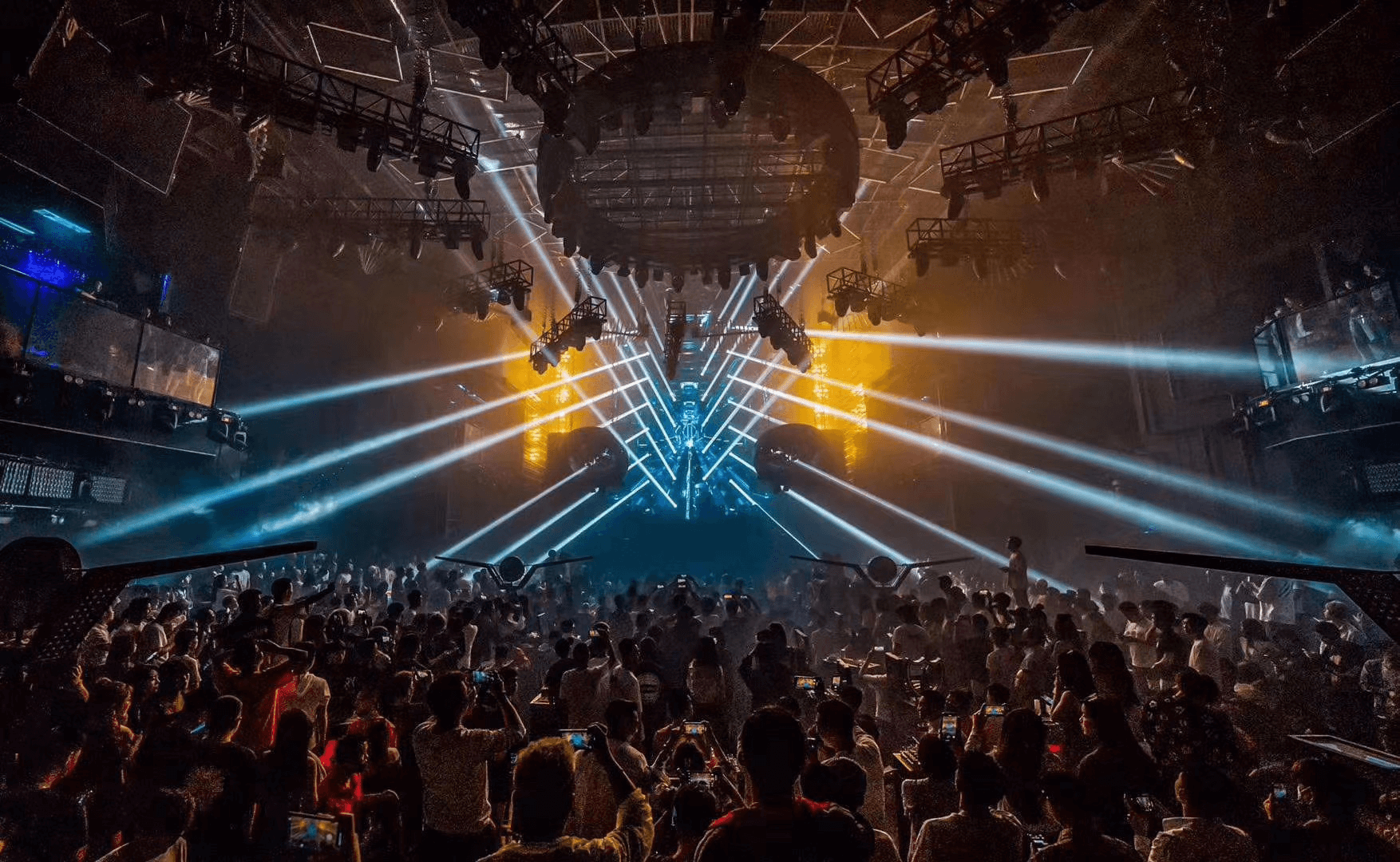 Chengdu CLUB DNA bar audio is provided by Mateng Audio.Bar sound layout(图3)